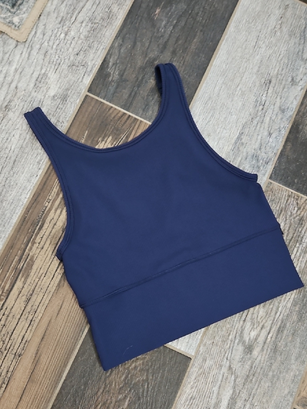 Lululemon Women’s Ribbed Navy Crop Revearseable Tank Top